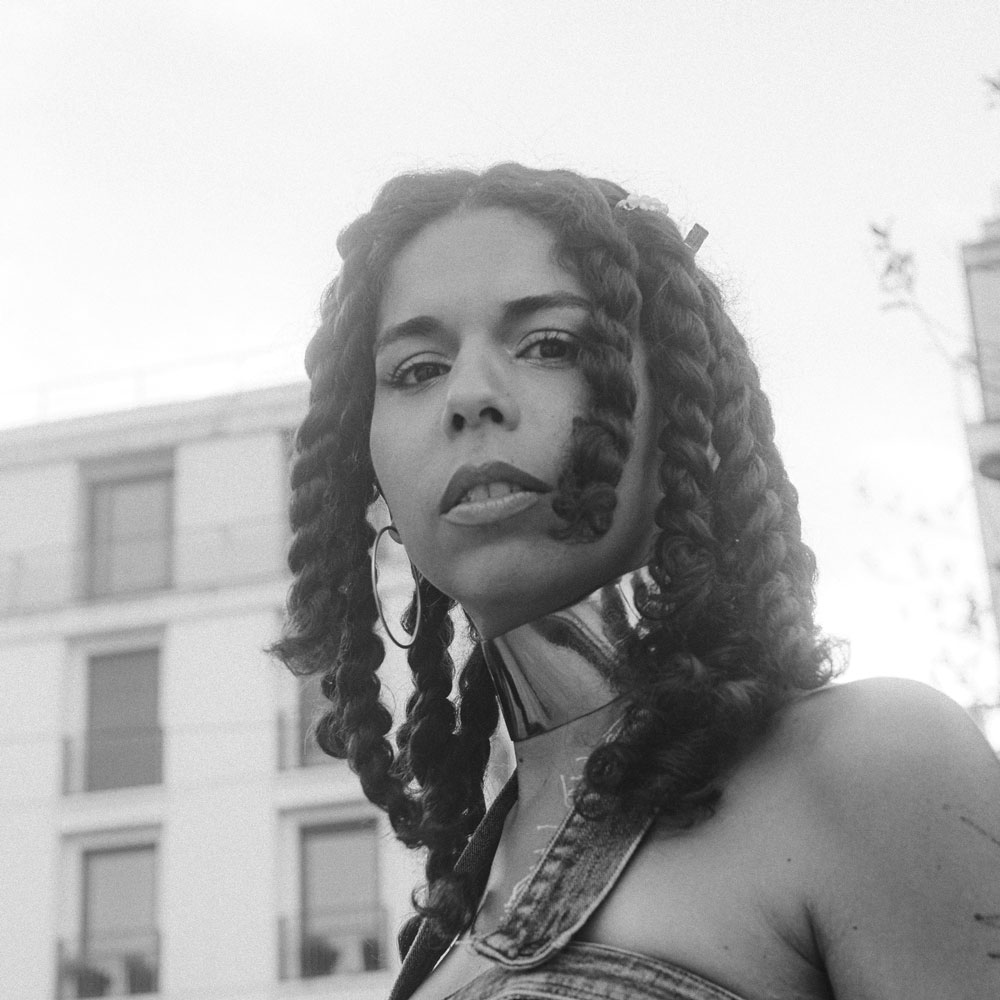 Photo: Sanni Est by Christian Gaul.